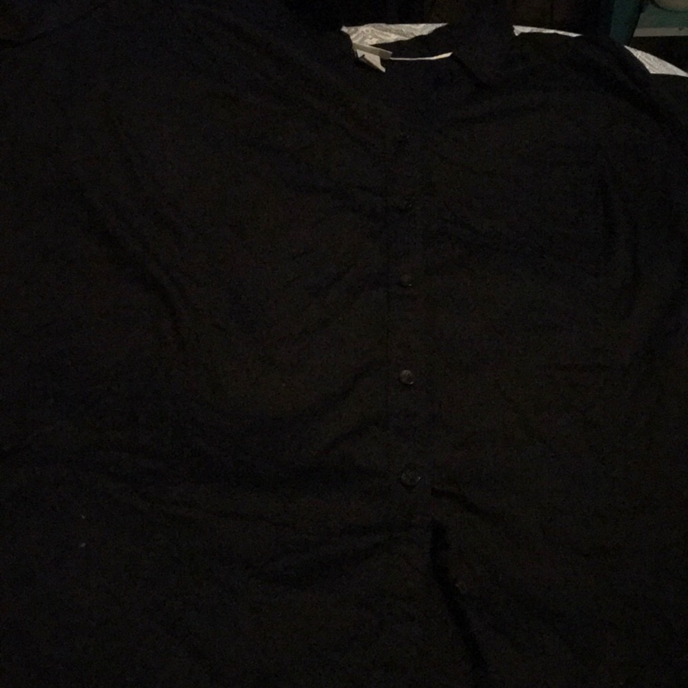 Black button down tunic - Picture 3 of 4